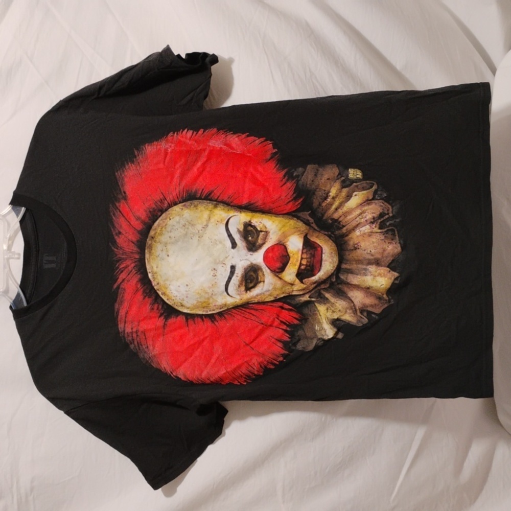 SALE! IT The Movie Pennywise Shirt Sz.M Unisex (BX47)